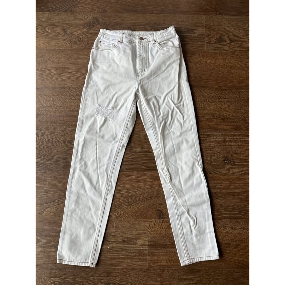 BDG White Straight Mom Jeans - Size 28